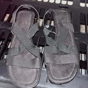 7 1/2 sandals